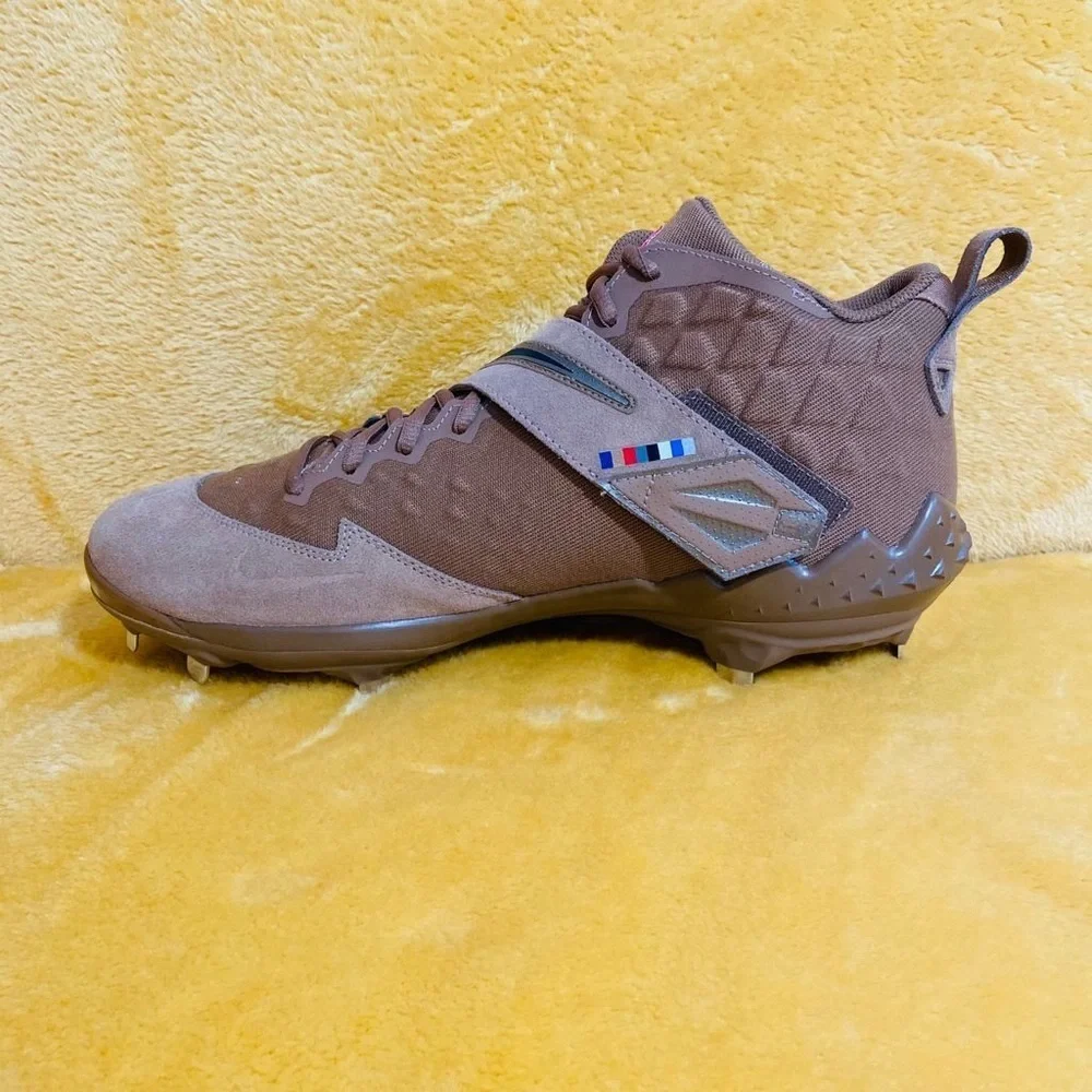 Nike  Force Zoom Trout 6  AT3464 900